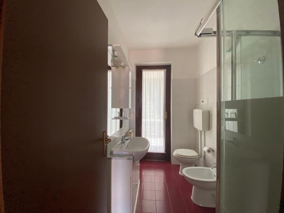 Geranium Home Lake Como Argegno Bagian luar foto